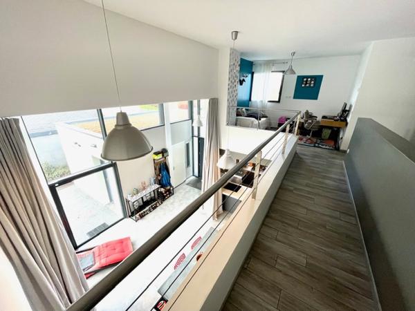 Membrolle sur longuenee (49770) Contemporaine au coeur de la nature