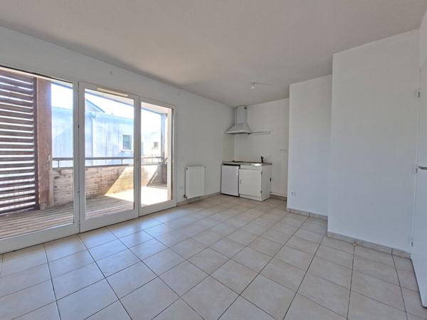 BAYONNE - Bel appartement T2 Lumineux au dernier étage., Bayonne 64100