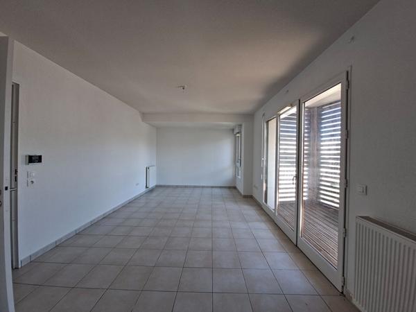 BAYONNE - Bel appartement T2 Lumineux au dernier étage., Bayonne 64100