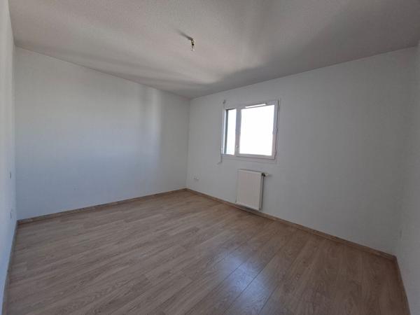 BAYONNE - Bel appartement T2 Lumineux au dernier étage., Bayonne 64100