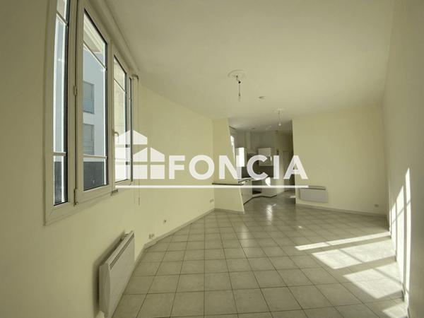 Location Studio 43.04 m² - 166 RUE ETCHENIQUE Bordeaux 33200