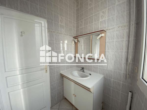 Location Studio 43.04 m² - 166 RUE ETCHENIQUE Bordeaux 33200