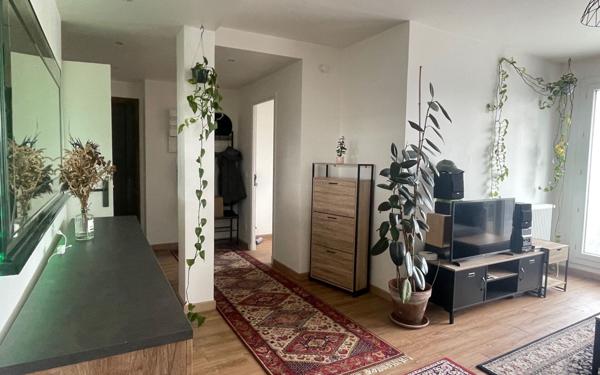 Appartement à vendre    3 pièces • 63,12 m2 Saint-Maur-des-Fossés