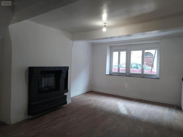 Maison à vendre à Tinchebray Bocage dans l'Orne (61800), ref : V32-TY