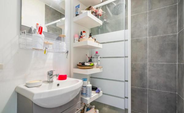 Maison
         6 pièces
        - 93 m² 630 000 € *