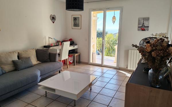 Maison à vendre    8 pièces •  Beaucaire