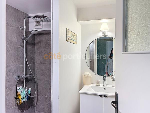 Vente
                Maison173 m² - 6 Pièces -
                    ARBONNE (64210)
