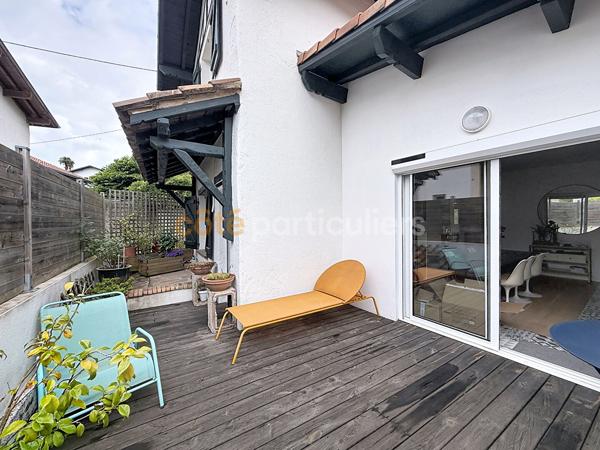 Vente
                Maison173 m² - 6 Pièces -
                    ARBONNE (64210)