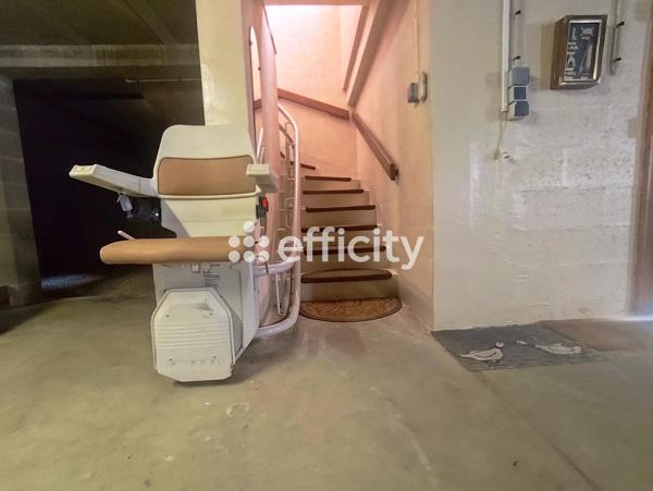 Maison
         5 pièces
        - 92 m² 194 300 € *