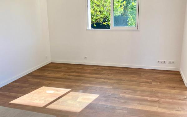 Maison à vendre    7 pièces • 206,57 m2 Cagnes-sur-Mer