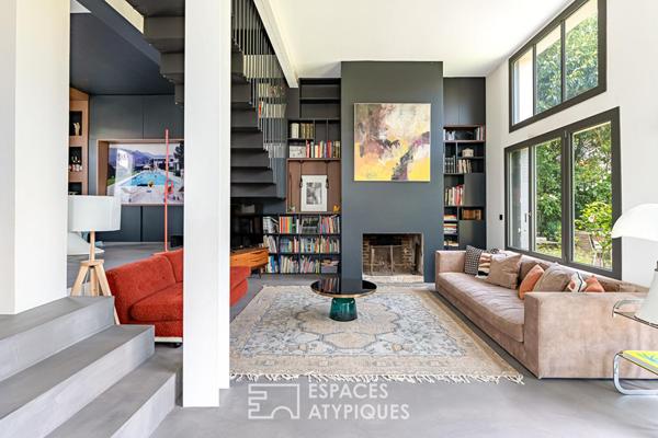 Maison transformée esprit loft avec terrasse et jardin