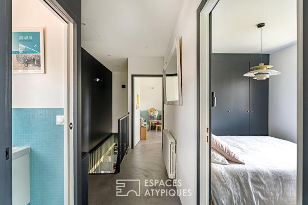 Maison transformée esprit loft avec terrasse et jardin