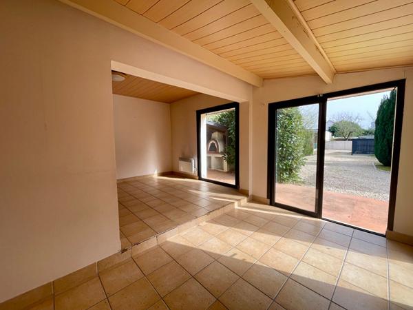 Maison familiale 120m² - 2 chambres et bureau - avec dépendance