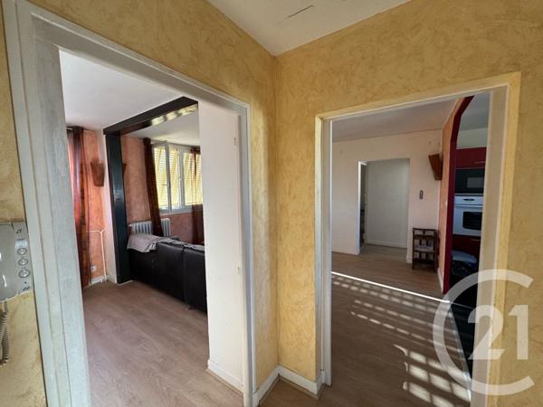 Appartement F4 à vendre  3 pièces - 65 m2 AURILLAC - 15