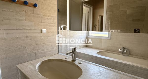 À vendre Appartement 4 pièces 144 m² - Bordeaux 33200