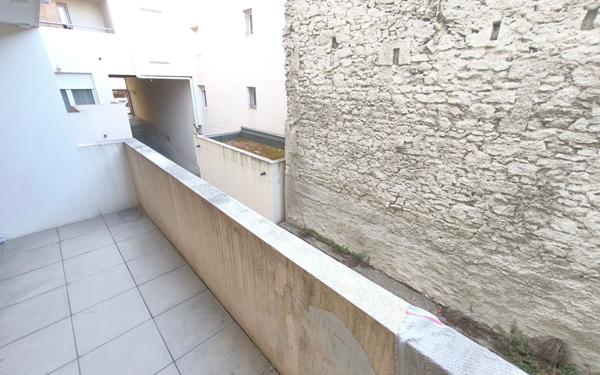 Appartement à vendre    2 pièces • 38 m2 Nîmes