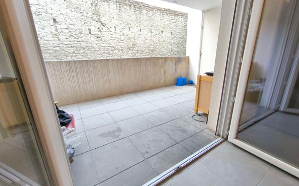 Appartement à vendre    2 pièces • 38 m2 Nîmes