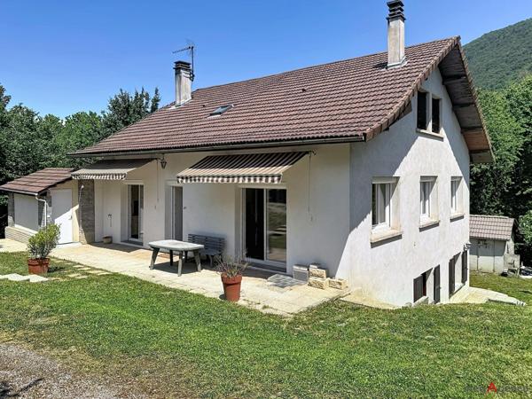 Maison à VIF, 38450 - 9 pièces 221m²