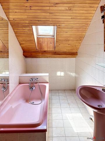 Maison à VIF, 38450 - 9 pièces 221m²