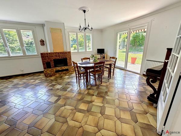 Maison à VIF, 38450 - 9 pièces 221m²