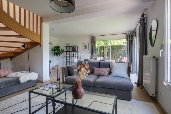 Maison de ville 4 chambres 354m2