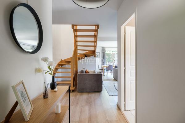 Maison de ville 4 chambres 354m2