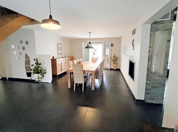 Saint-Privat-des-Vieux (30340) ST PRIVAT DES VIEUX 6 CHAMBRES AVEC DEPANDANCE PISCINE TERRAIN 2000 M²