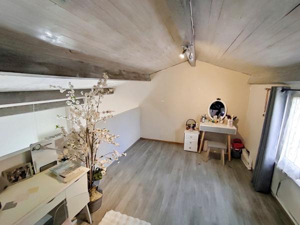 Saint-Privat-des-Vieux (30340) ST PRIVAT DES VIEUX 6 CHAMBRES AVEC DEPANDANCE PISCINE TERRAIN 2000 M²