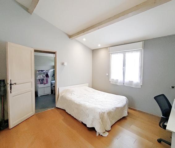 Saint-Privat-des-Vieux (30340) ST PRIVAT DES VIEUX 6 CHAMBRES AVEC DEPANDANCE PISCINE TERRAIN 2000 M²