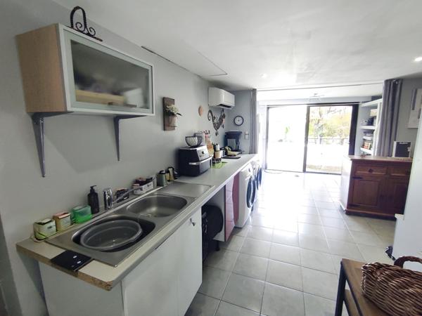 Saint-Privat-des-Vieux (30340) ST PRIVAT DES VIEUX 6 CHAMBRES AVEC DEPANDANCE PISCINE TERRAIN 2000 M²