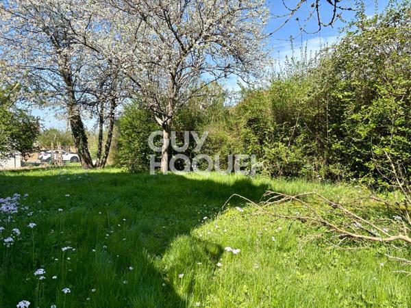 Terrain à bâtir avec maison à démolir - Quartier des Coteaux à Chessy