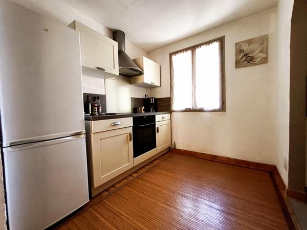 Rare à Monteux : Maison avec grange et terrain à moins de 200 000  !