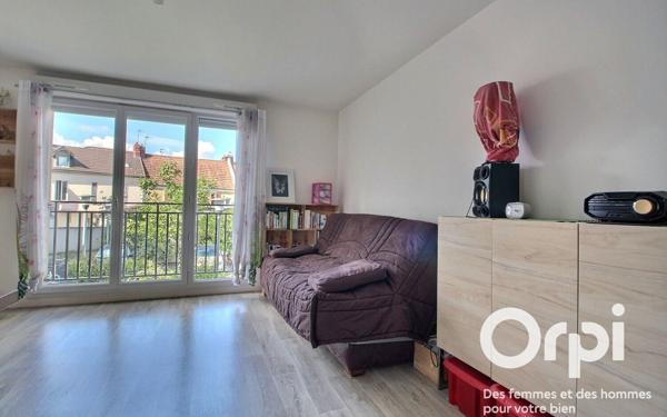 Appartement à vendre    1 pièce • 30,74 m2 Trappes