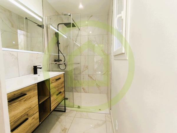 Maison à SAINT UZE (26240)