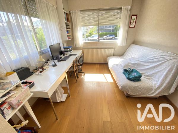 Maison à vendre 6 pièces 131 m² Tinqueux