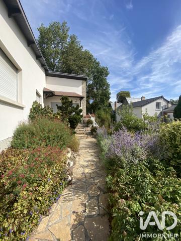 Maison à vendre 6 pièces 131 m² Tinqueux