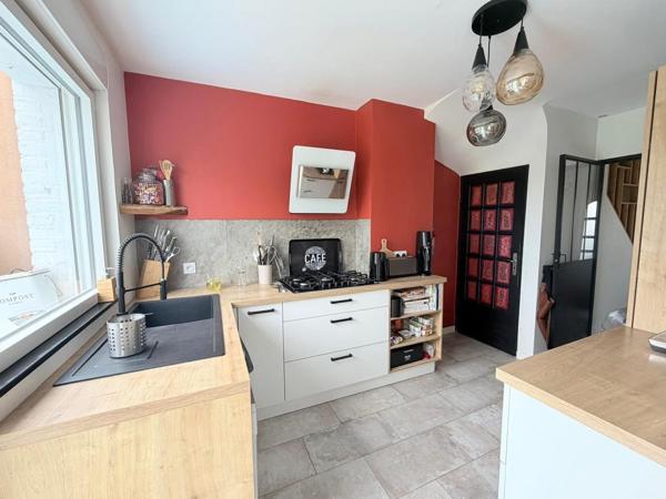 Maison à CROIX, 59170 - 5 pièces 90m²
