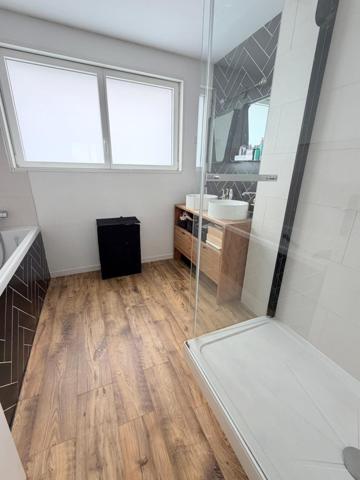 Maison à CROIX, 59170 - 5 pièces 90m²