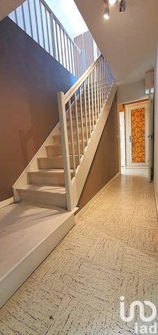 Maison 6 pièces de 123 m² à Maurepas (78310)