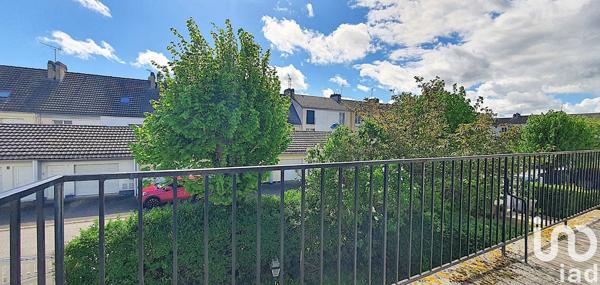 Maison 6 pièces de 123 m² à Maurepas (78310)