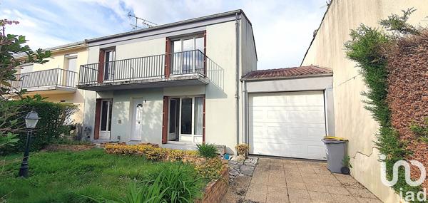 Maison 6 pièces de 123 m² à Maurepas (78310)