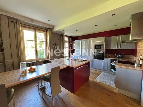 A VENDRE- MAISON DE CHARME A LA FLECHE