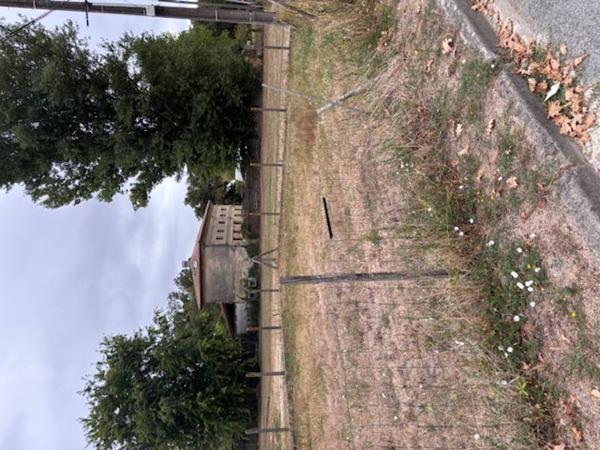 Terrain à vendre |  Les Églisottes-et-Chalaures |  730 m²
