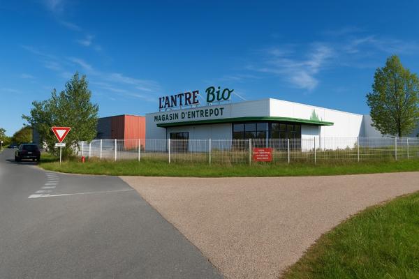 Local commercial à VENDRE