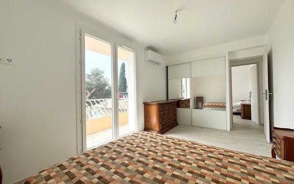 Appartement à vendre    3 pièces • 61,45 m2 Sanary-sur-Mer