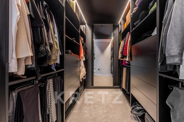 Villa contemporaine d'exception entièrement rénovée.