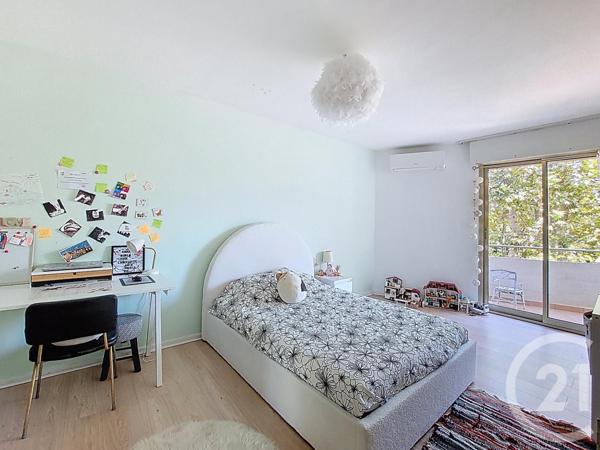 Appartement F4 à vendre  4 pièces - 132,80 m2 SETE - 34