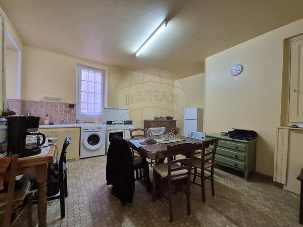 Immeuble 12 chambre(s) à vendre - Mesves-sur-Loire, Nièvre - 58