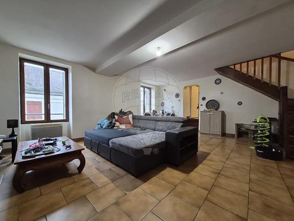 Immeuble 12 chambre(s) à vendre - Mesves-sur-Loire, Nièvre - 58