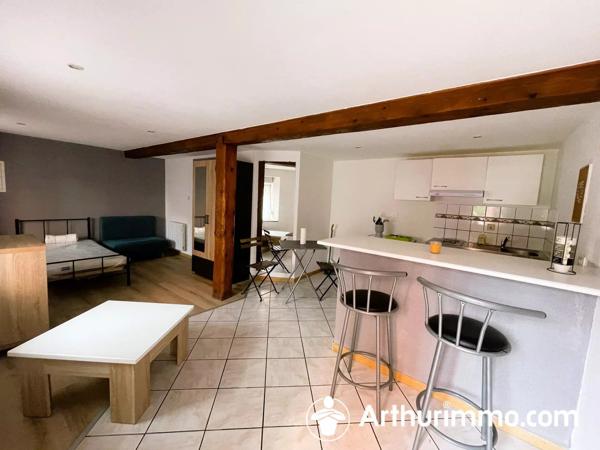 Vente                                                      Immeuble
                        
                     12 pièces                      257 m2                     à Seloncourt